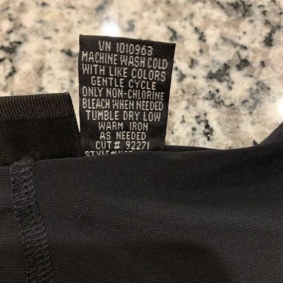 Mossimo Black Fitted Dress W/ Flutter Cap Sleeve Sz Small - Picture 7 of 7